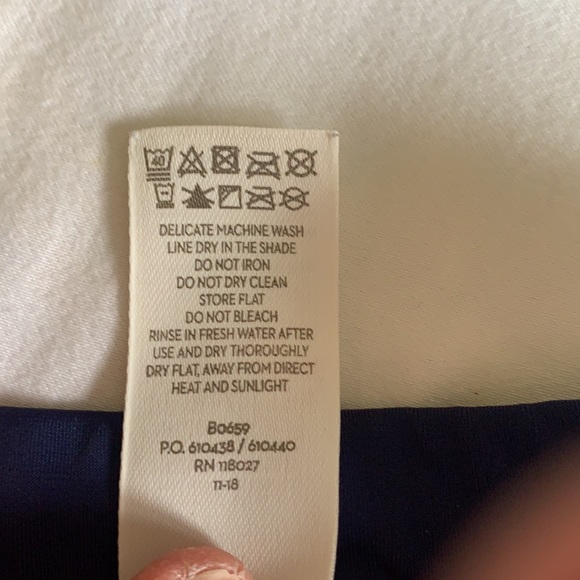 Boys swim shorts - Picture 4 of 4